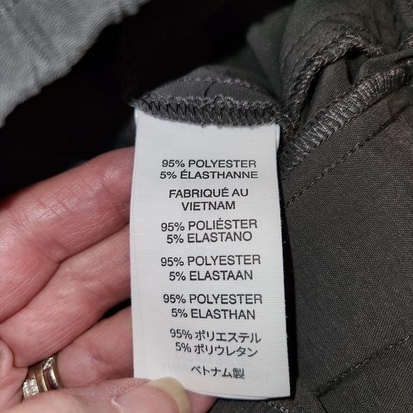 Vuori Vintage Black Scout Jogger Size S Cargo Pant Drawstring Pockets Athleisure - Picture 8 of 12